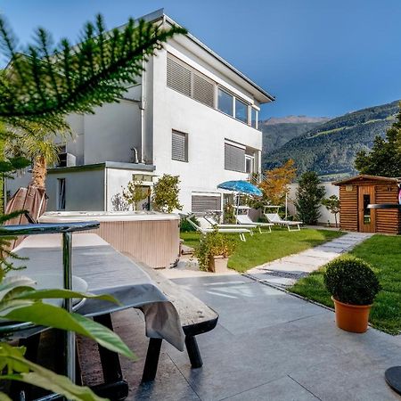 Apartment Viktoria Кастелбело Екстериор снимка